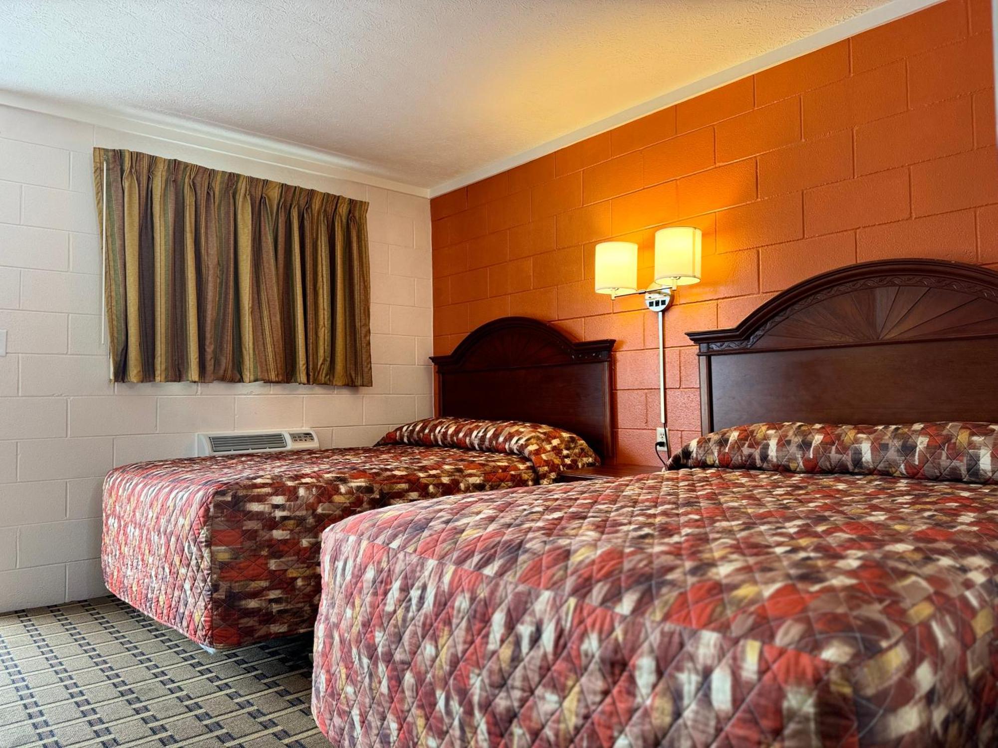 Economy Inn Кроссвилл Экстерьер фото