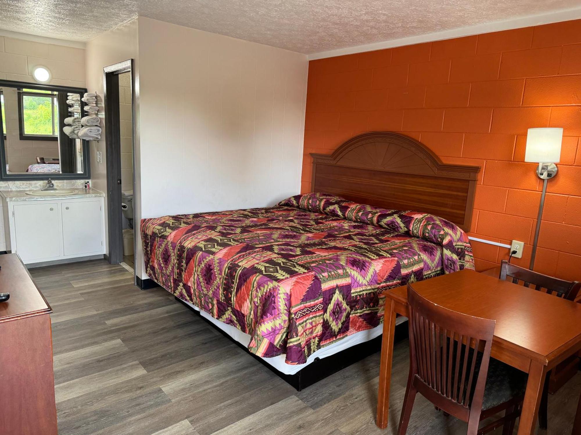 Economy Inn Кроссвилл Экстерьер фото